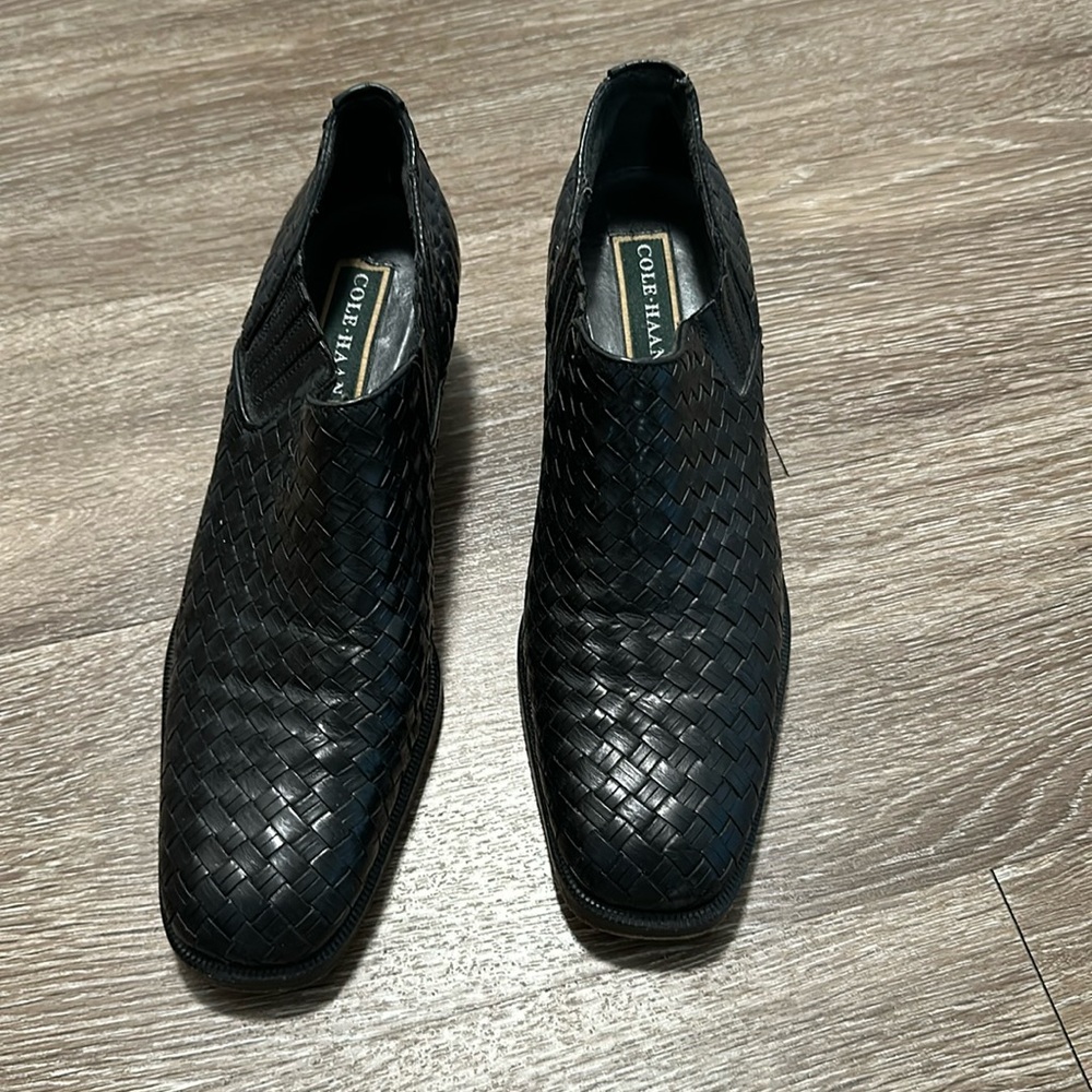 Cole Haan black shoe boot 9.5 Narrow (AA)